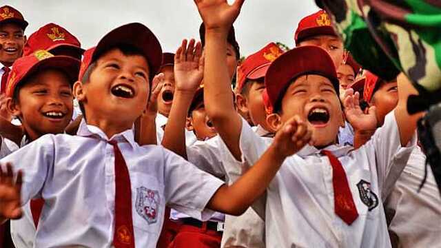 Peran Pendidikan dalam Menciptakan Masyarakat Berdaya Saing